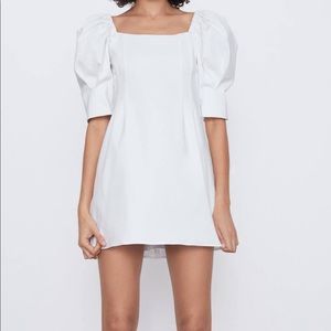 NWT ZARA white short dress size Medium